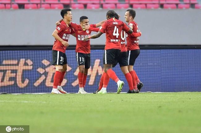 亚洲乱码一区二区三区在线观看